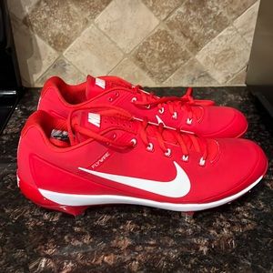 Nike Size 14 Flywire Air Clipper Cleats